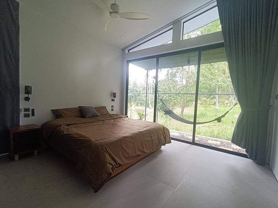 Villa Noon Hinkong Exteriör bild