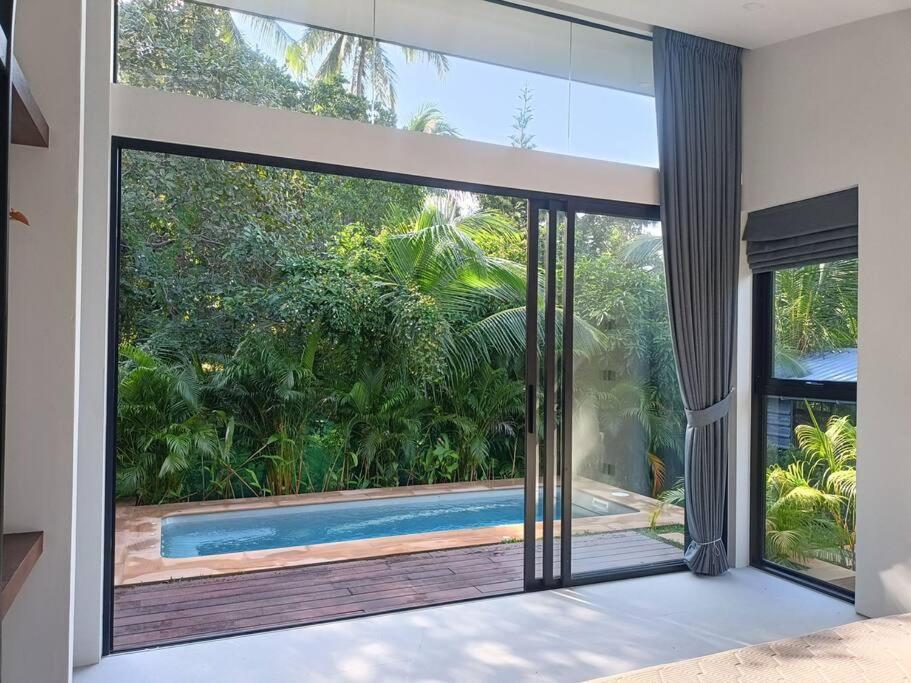 Villa Noon Hinkong Exteriör bild