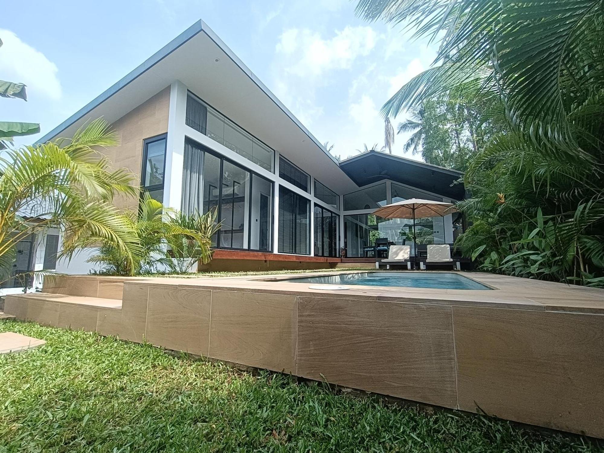 Villa Noon Hinkong Exteriör bild